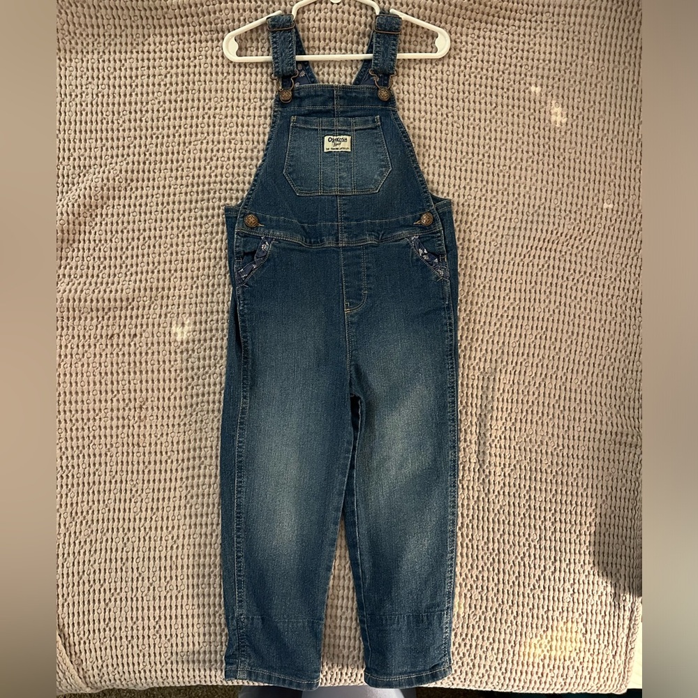 Oshkosh overalls. 4t